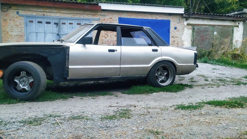 Ford Taunus фордей 3