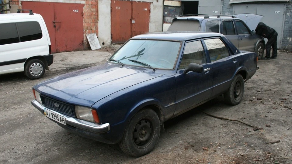Ford Taunus Веселий Роджер 3