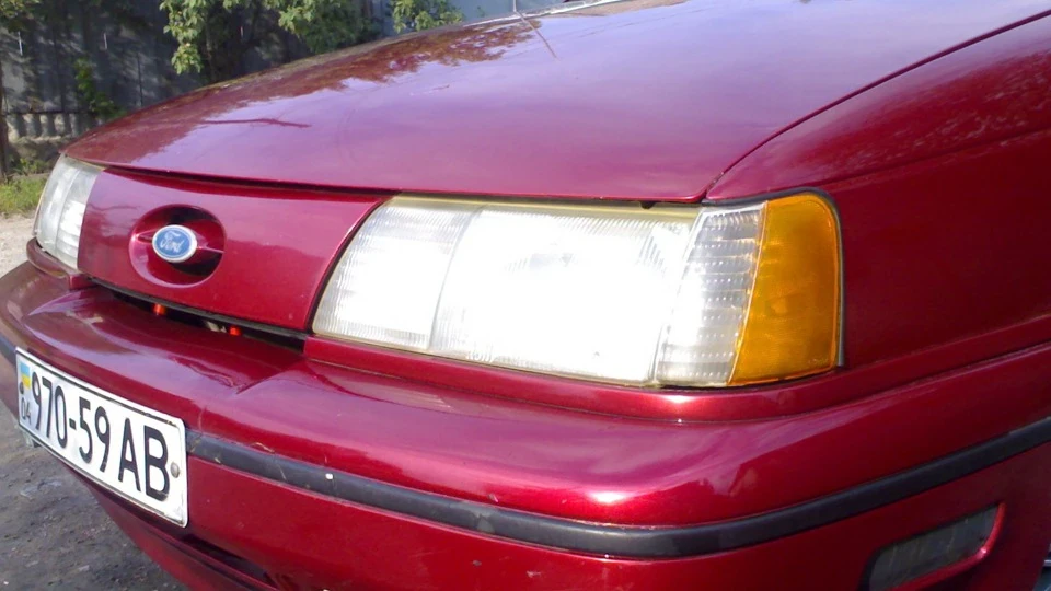 Ford Taurus 3,0 Police 2