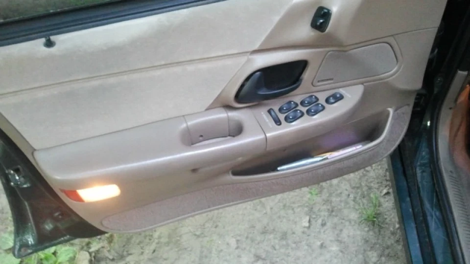 Ford Taurus 3.2 SHO