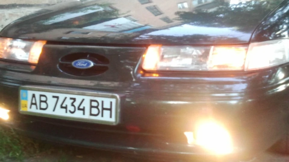 Ford Taurus 3.2 SHO 2