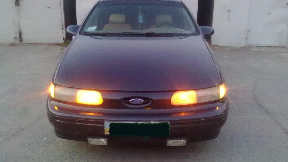 Ford Taurus 3,8 л.автомат