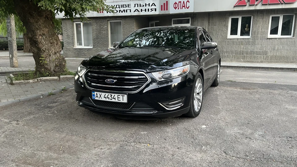 Ford Taurus Корабель 5