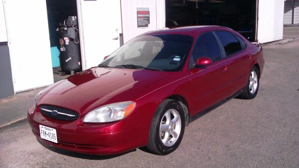 Ford Taurus SES