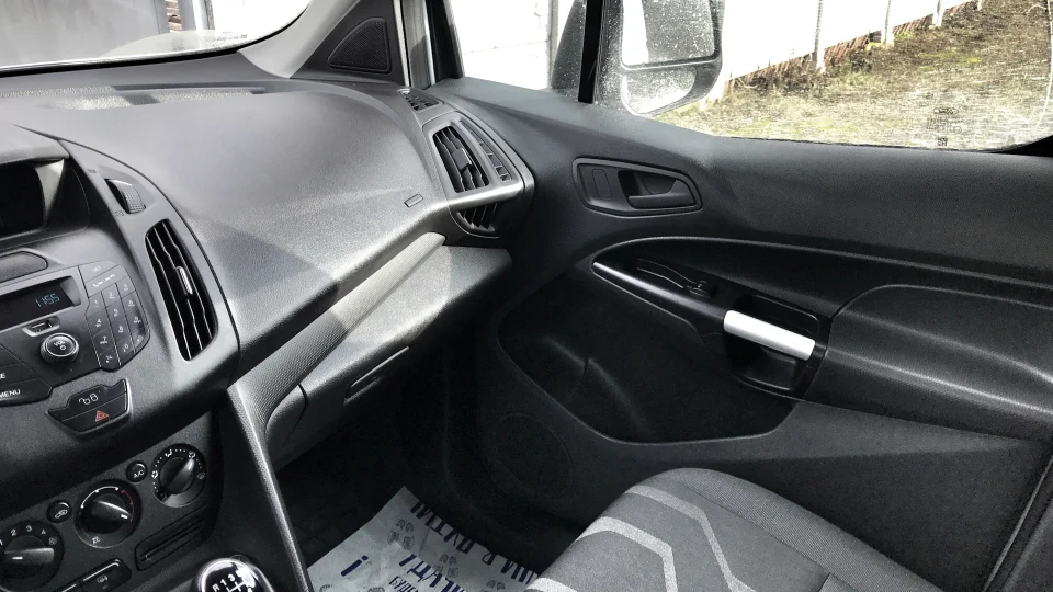 Ford Tourneo Connect 5