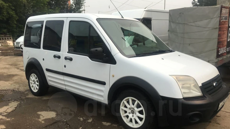Ford Tourneo Connect 1,8 116 коней