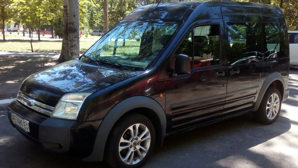 Ford Tourneo Connect 230пасс/1.8TDCI/90 л.с.