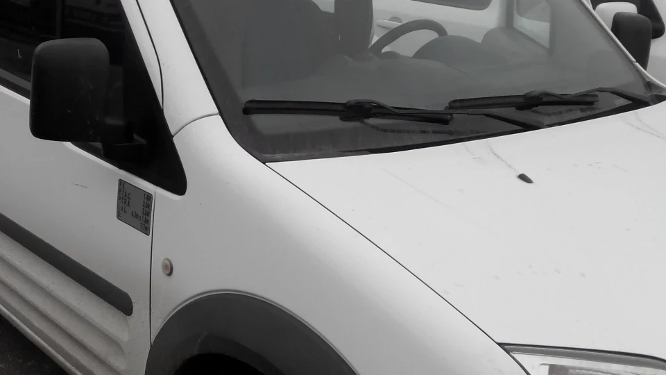 Ford Transit Connect 1,8 TDCi SWB турбо-конь! 3