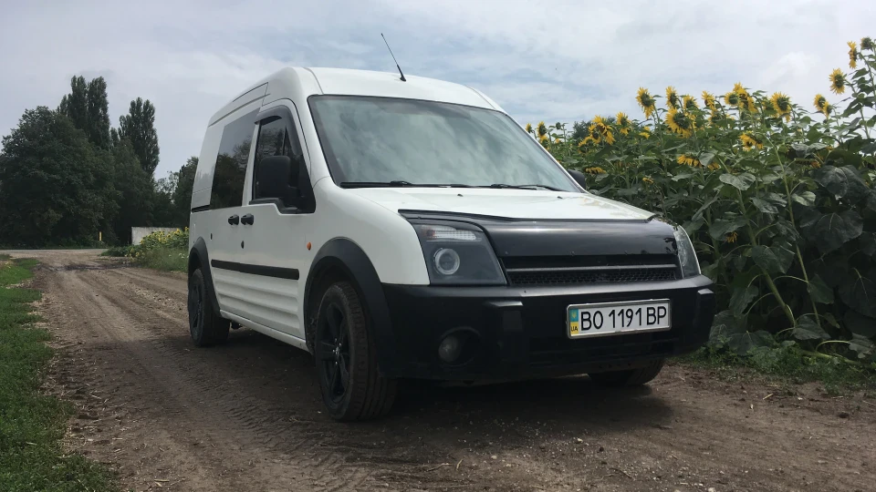 Ford Transit Connect Custom 5