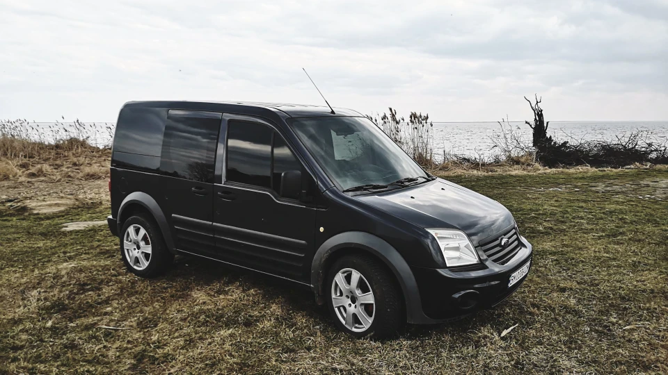 Ford Transit Connect iron friend