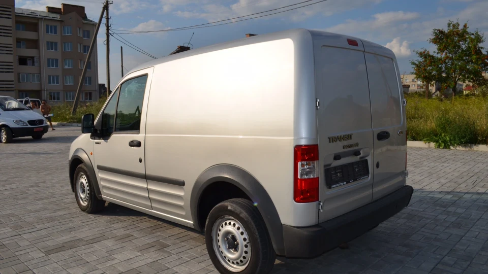 Ford Transit Connect =>Вистрибувач 4