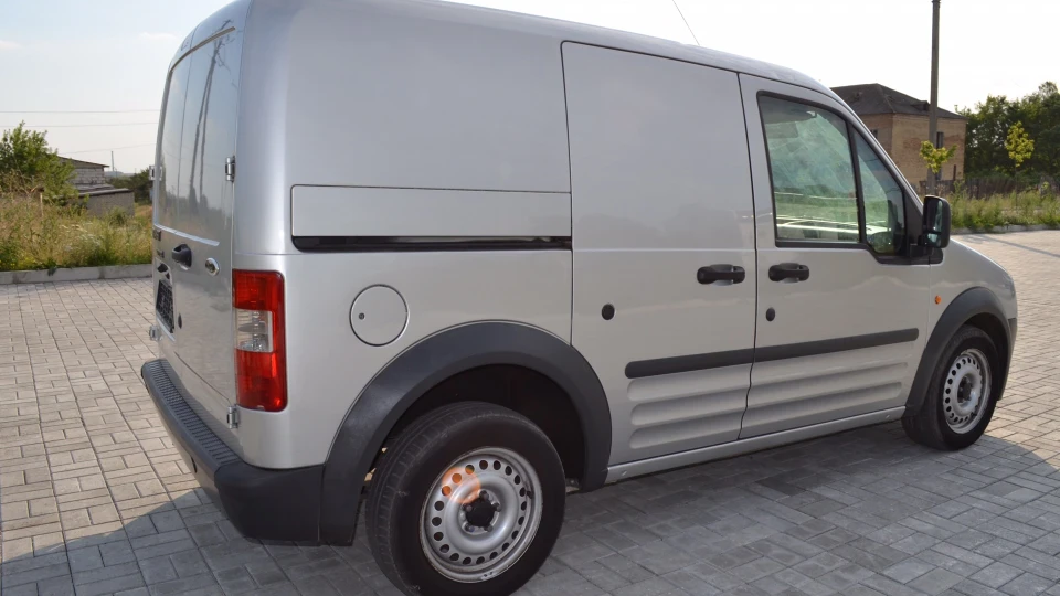 Ford Transit Connect =>Вистрибувач 5