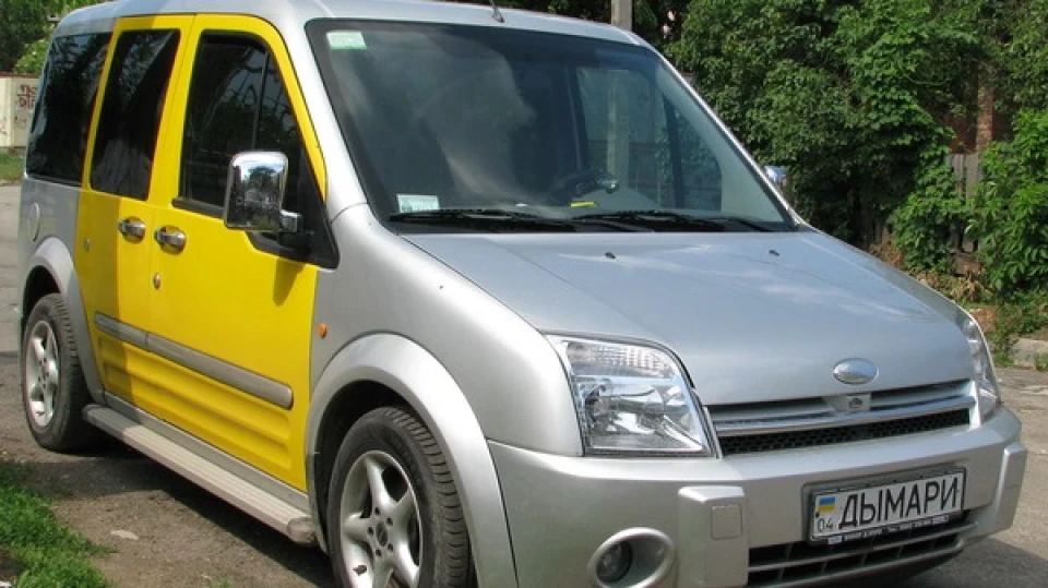 Ford Transit Connect класна, вихлоп ST170 2