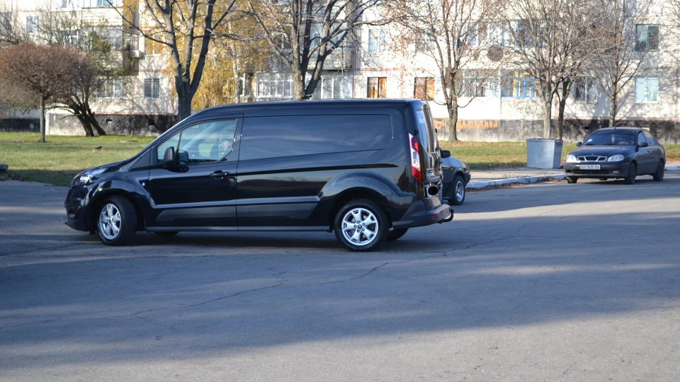 Ford Transit Connect LONG 1,6 TURBO DIESEL 4