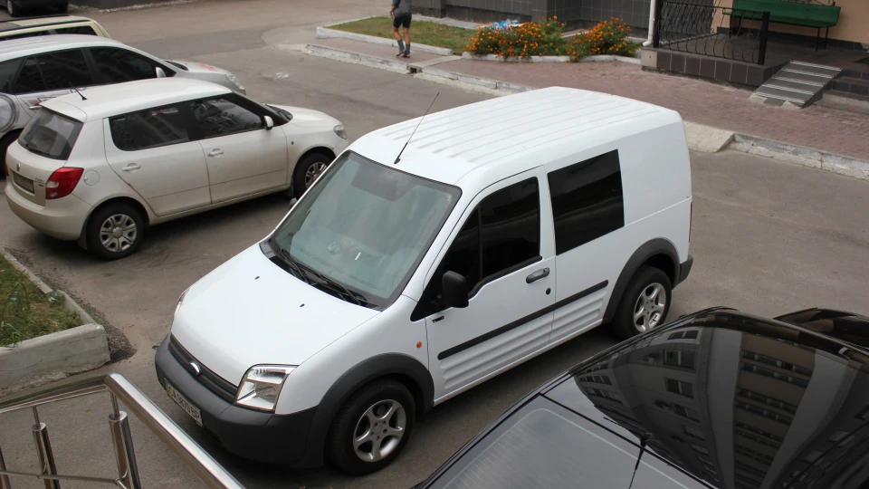 Ford Transit Connect Робочий коник 2