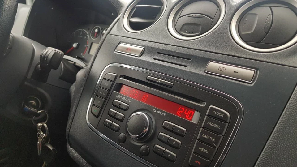 Ford Transit Connect Робоча коняка