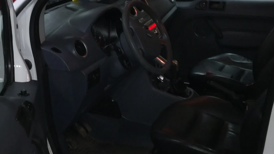 Ford Transit Connect (= Тракторець =) ПРОДАН