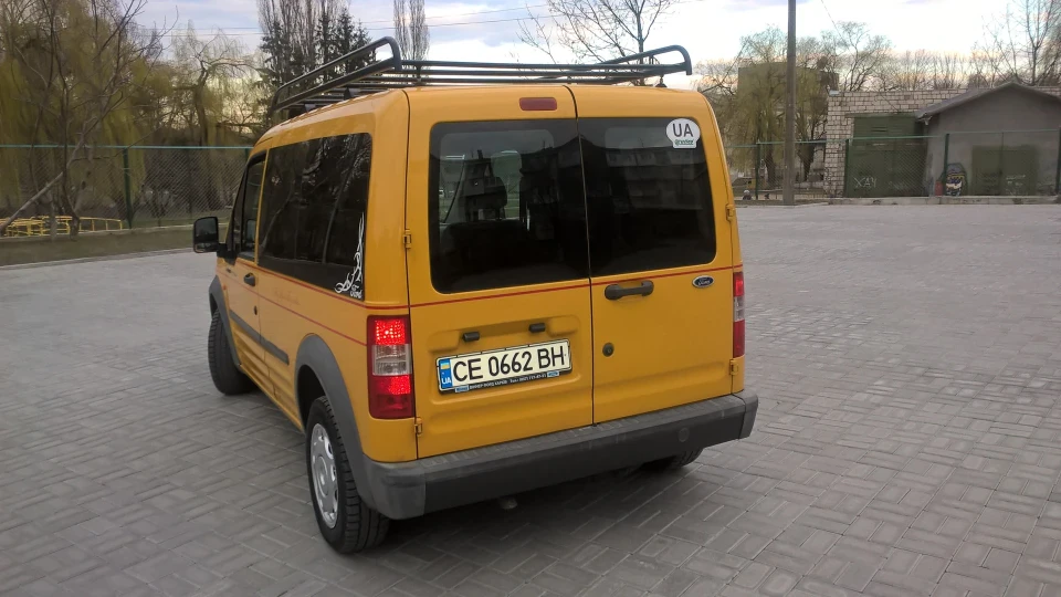 Ford Transit Connect Turbo Bumblebee 3
