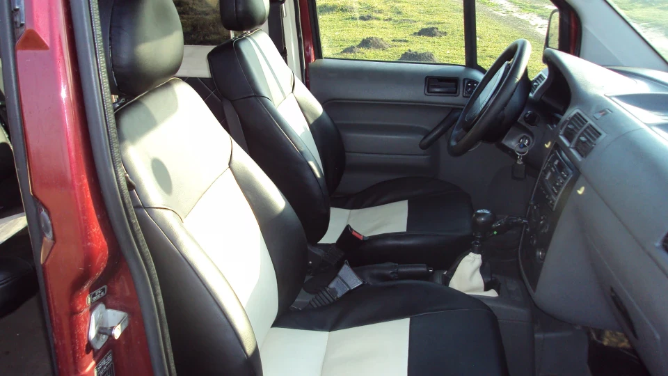 Ford Transit Connect 5