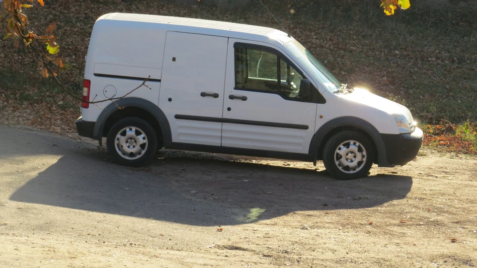 Ford Transit Connect 4