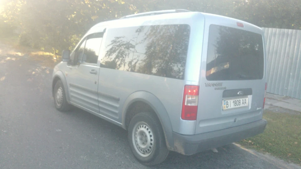 Ford Transit Connect 4