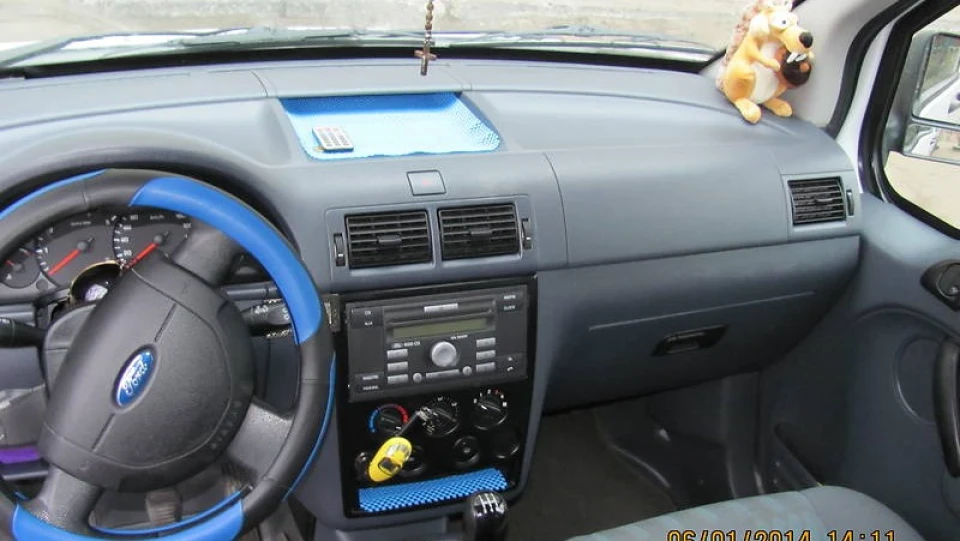 Ford Transit Connect 2