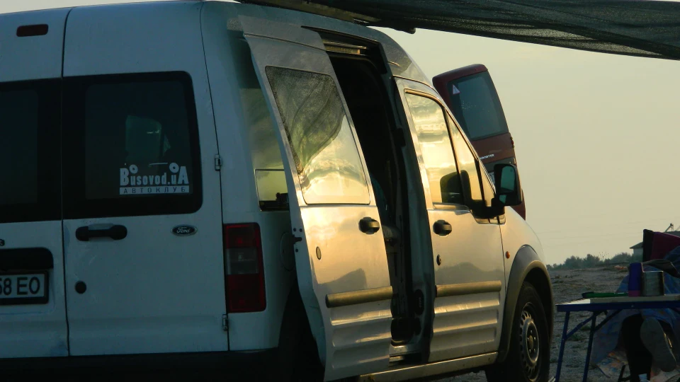 Ford Transit Connect 4