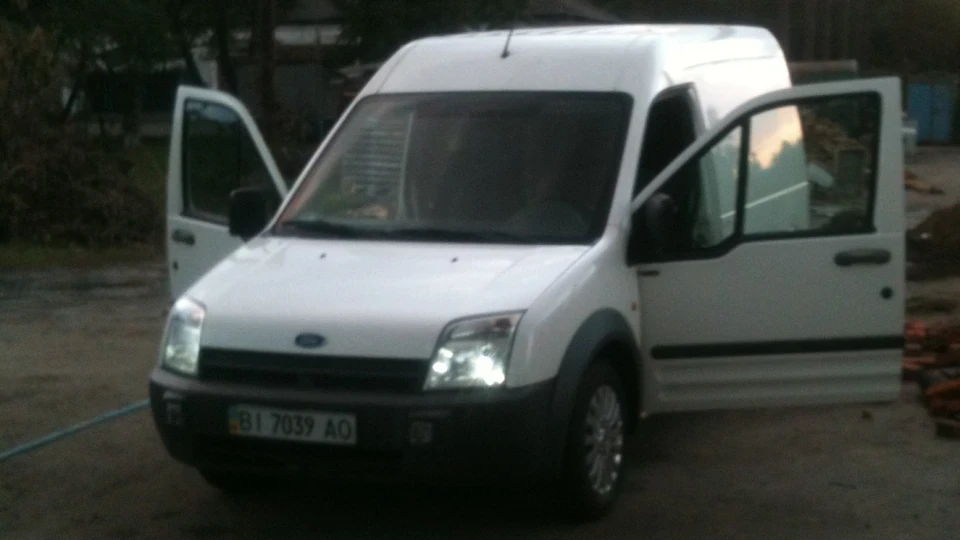 Ford Transit Connect 2