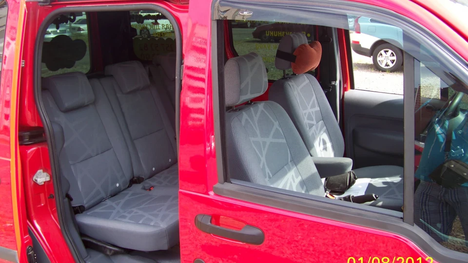 Ford Transit Connect 3