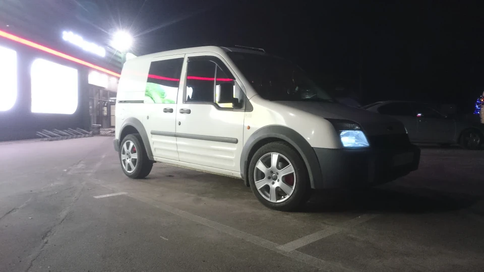 Ford Transit Connect 3