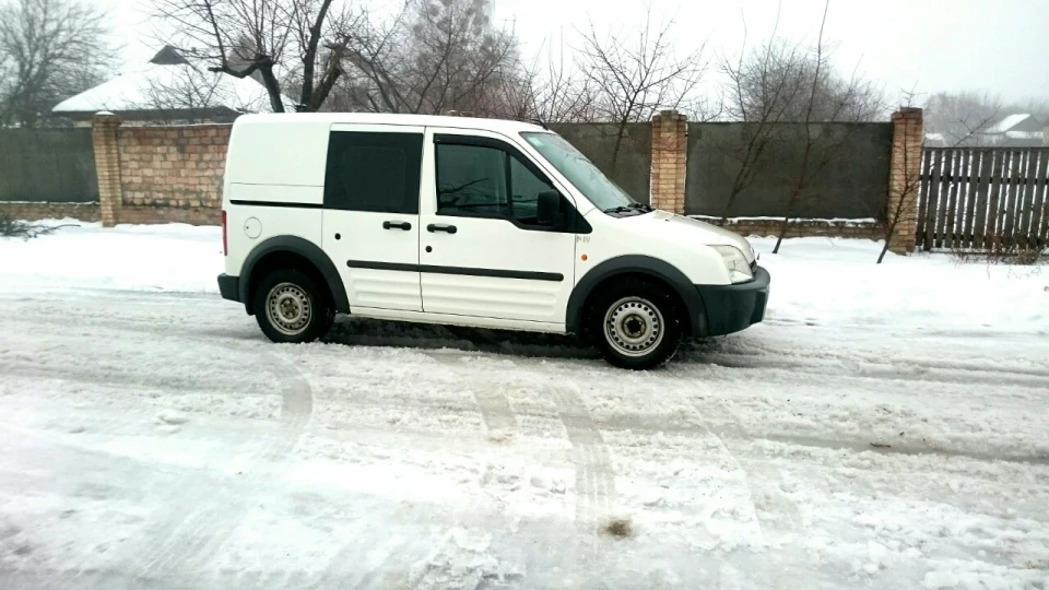 Ford Transit Connect 4