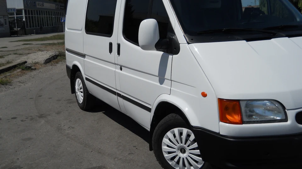 Ford Transit 2