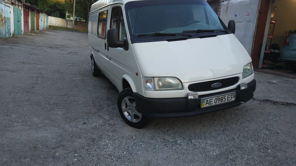 Ford Transit 2