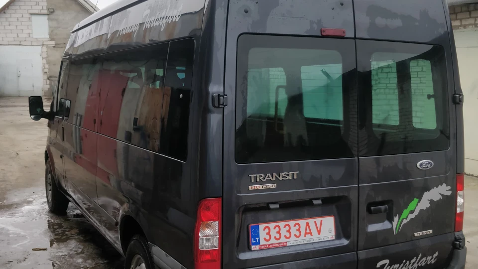 Ford Transit 5