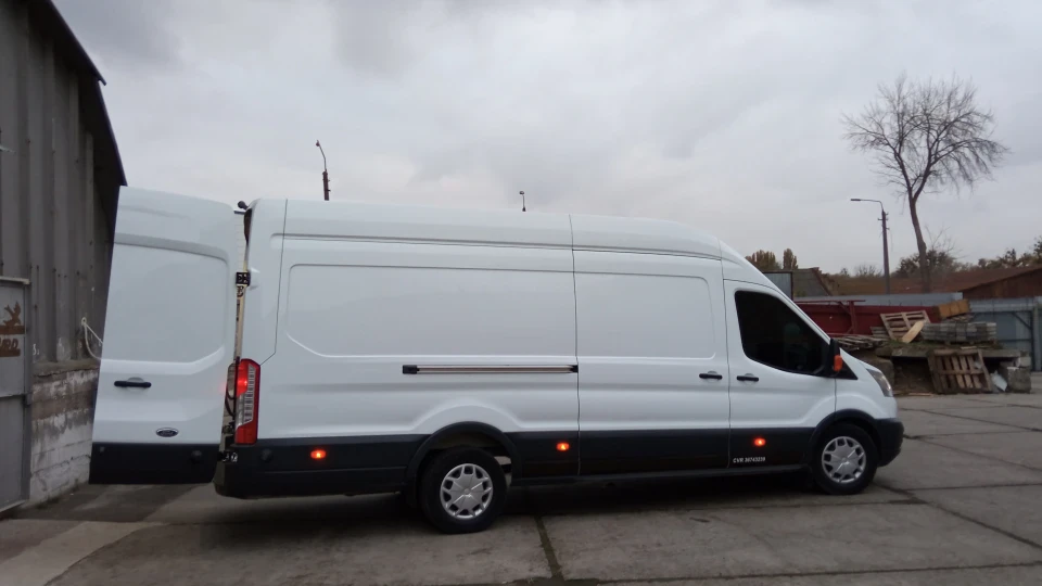 Ford Transit 2