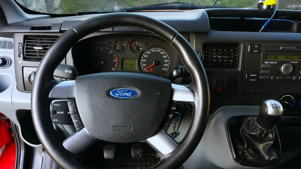 Ford Transit 4