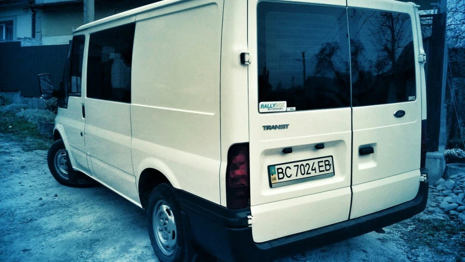 Ford Transit 4