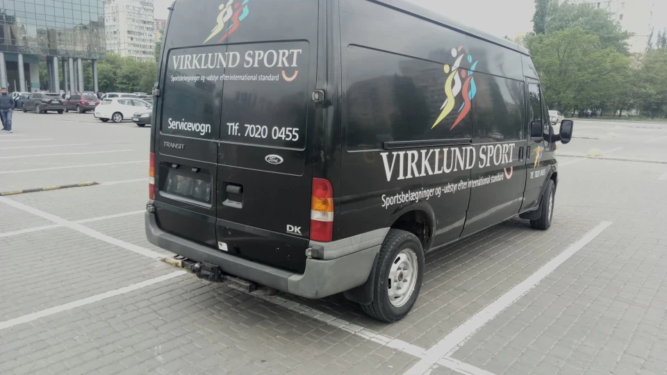 Ford Transit 135 T330 3