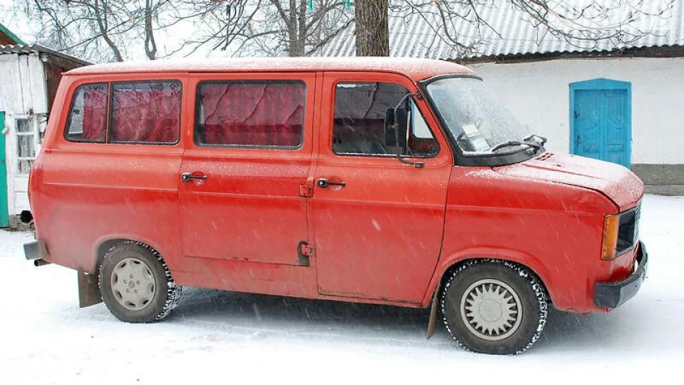 Ford Transit 1.6 бензин 2