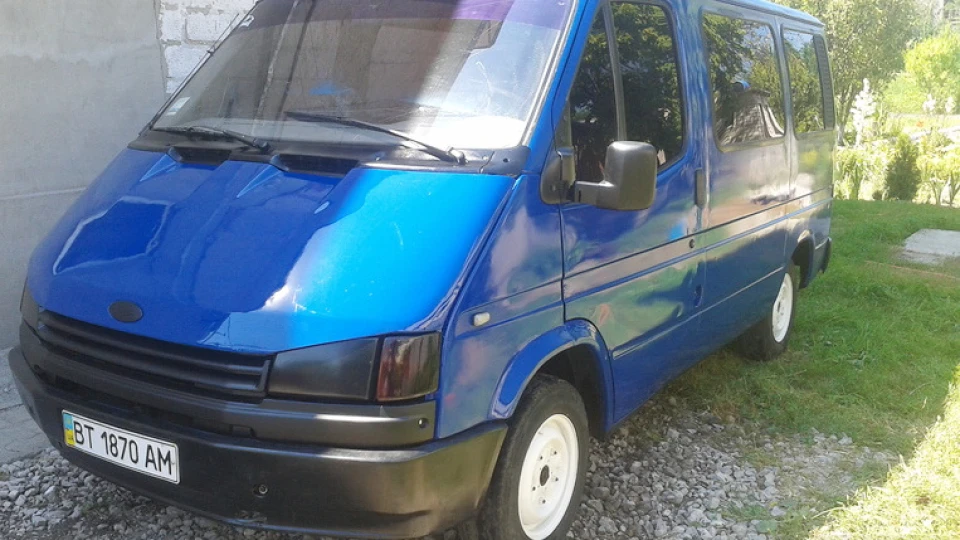 Ford Transit 2,0 бензин)