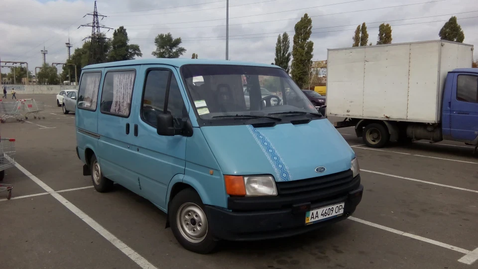 Ford Transit 2.0 двигун під газ
