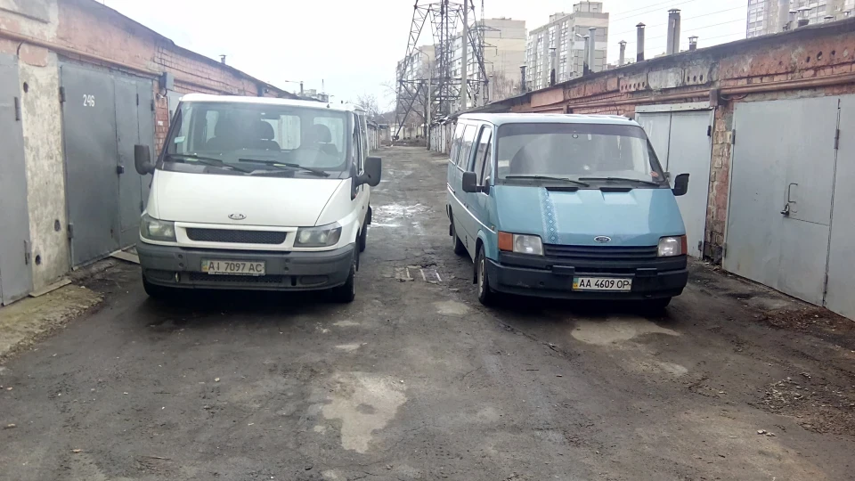 Ford Transit 2.0 двигун під газ 2