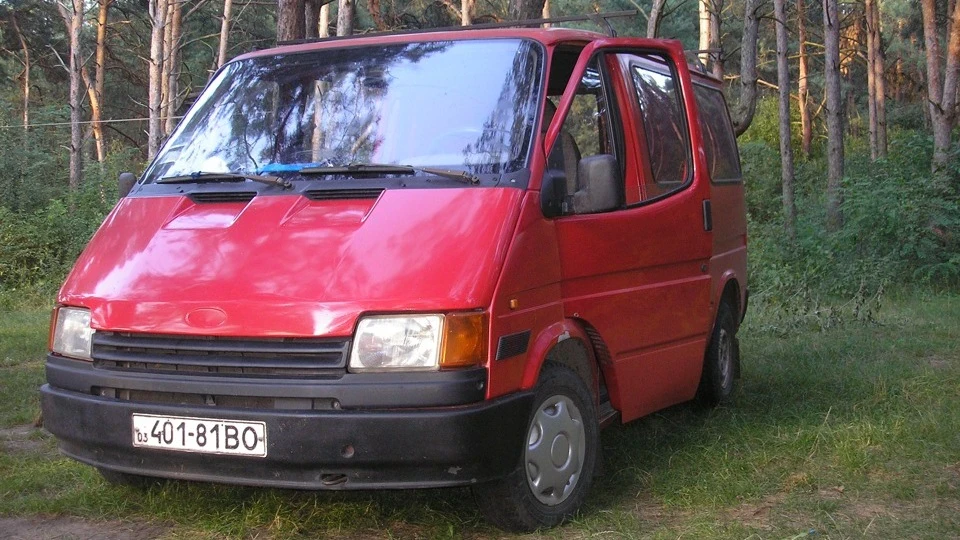 Ford Transit 2.0 карбюраторний звір