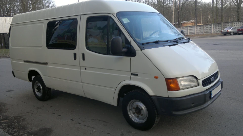 Ford Transit 2.5 Turbo
