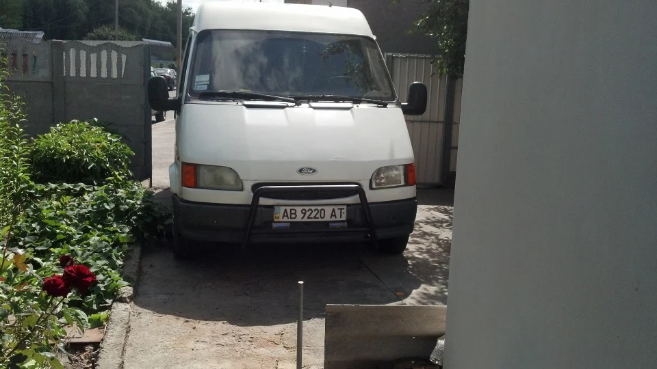 Ford Transit 2.5D Атомний трубовоз 5