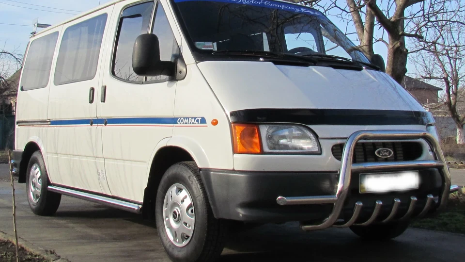 Ford Transit 2.5D 5