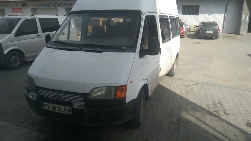 Ford Transit Біле Вітрило