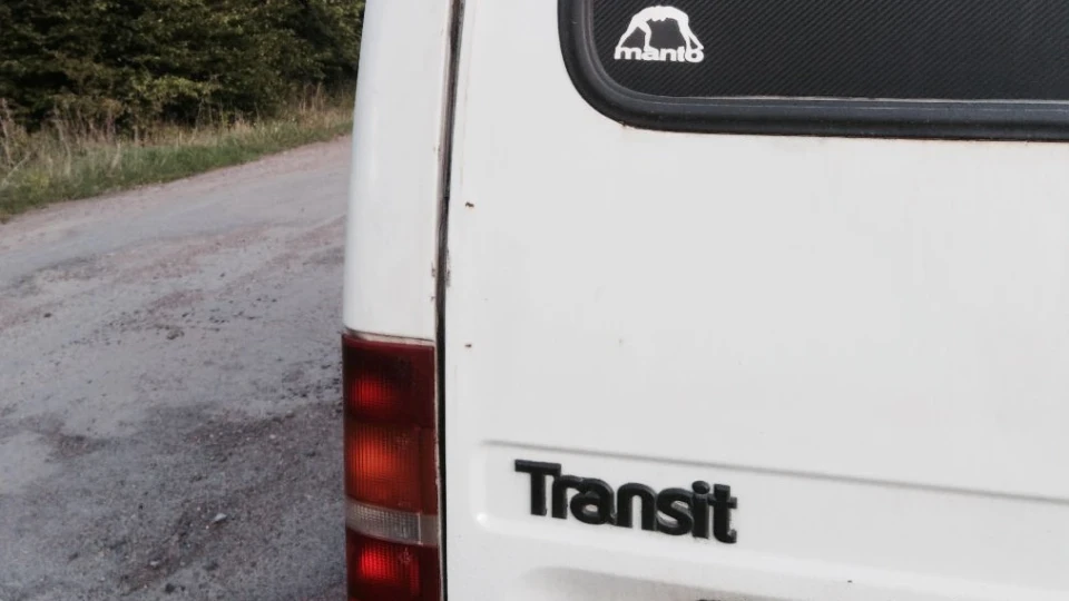 Ford Transit Бус-карабус 2