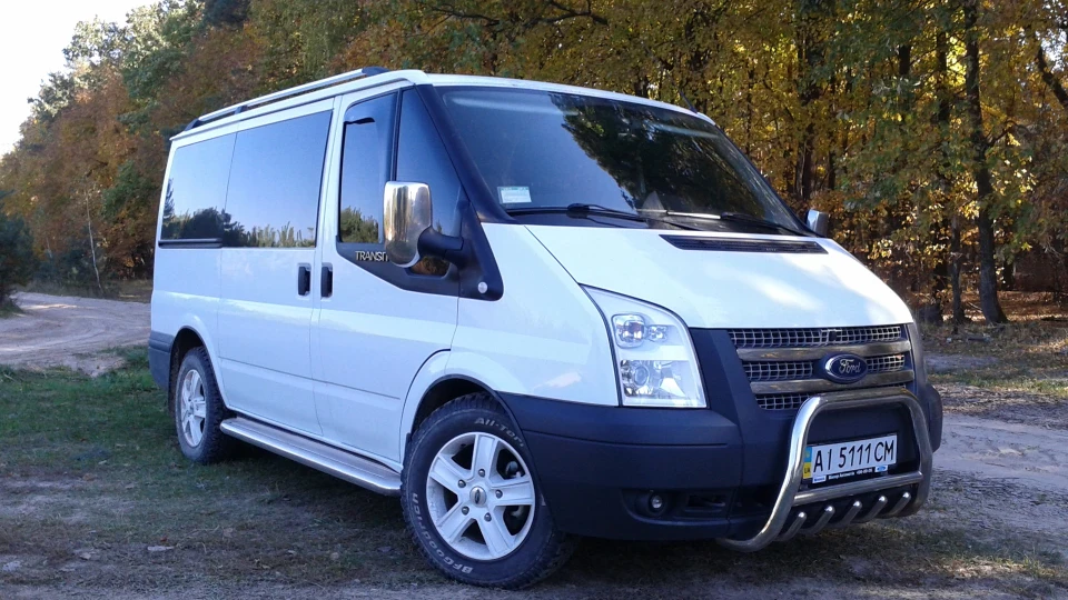 Ford Transit BUSIK 3