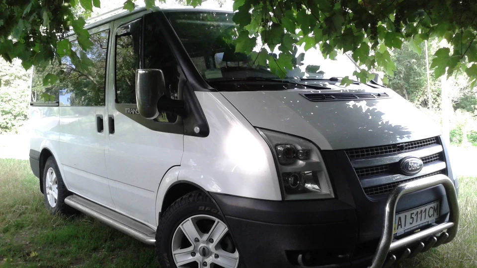 Ford Transit BUSIK 4